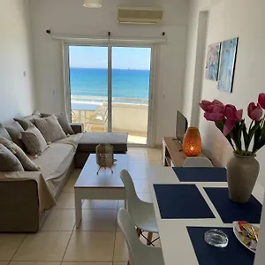 Alex 31 , Larnaca Cyprus